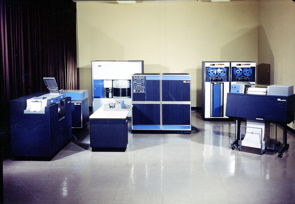 IBM1401_729Tape_1405Disk_1407Console_COLOR